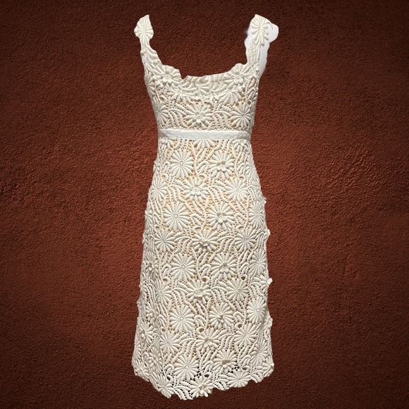 Nicole Miller Signature Floral Crochet Ivory Dress - Small - Picture 2 of 7